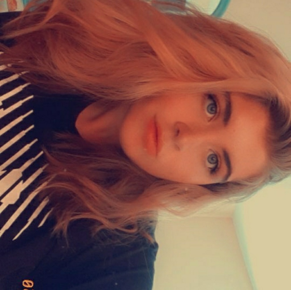 Meet your Posher, Emma